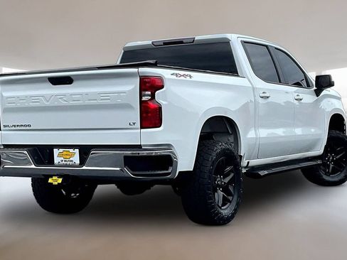Used 2021 Chevrolet Silverado 1500 LT AWD/4WD image 6
