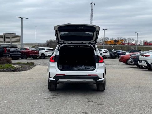 New 2026 BMW X1 xDrive28i w/ Convenience Package image 6