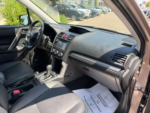 Used 2015 Subaru Forester 2.5i Touring w/ Eyesight & Navigation System AWD/4WD image 13