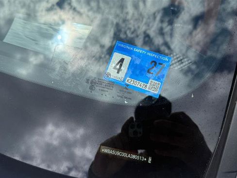 Used 2020 BMW M340i xDrive w/ Premium Package image 4