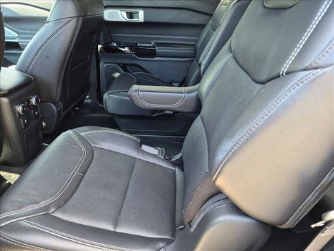 Used 2023 Ford Explorer ST w/ Equipment Group 401A AWD/4WD image 19