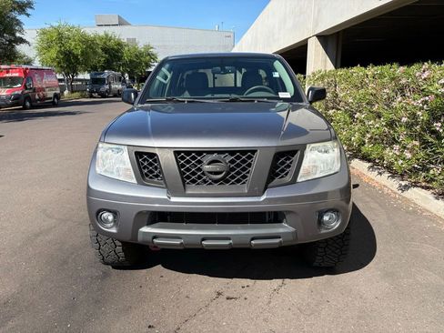 Used 2019 Nissan Frontier SV w/ Value Truck Package image 3
