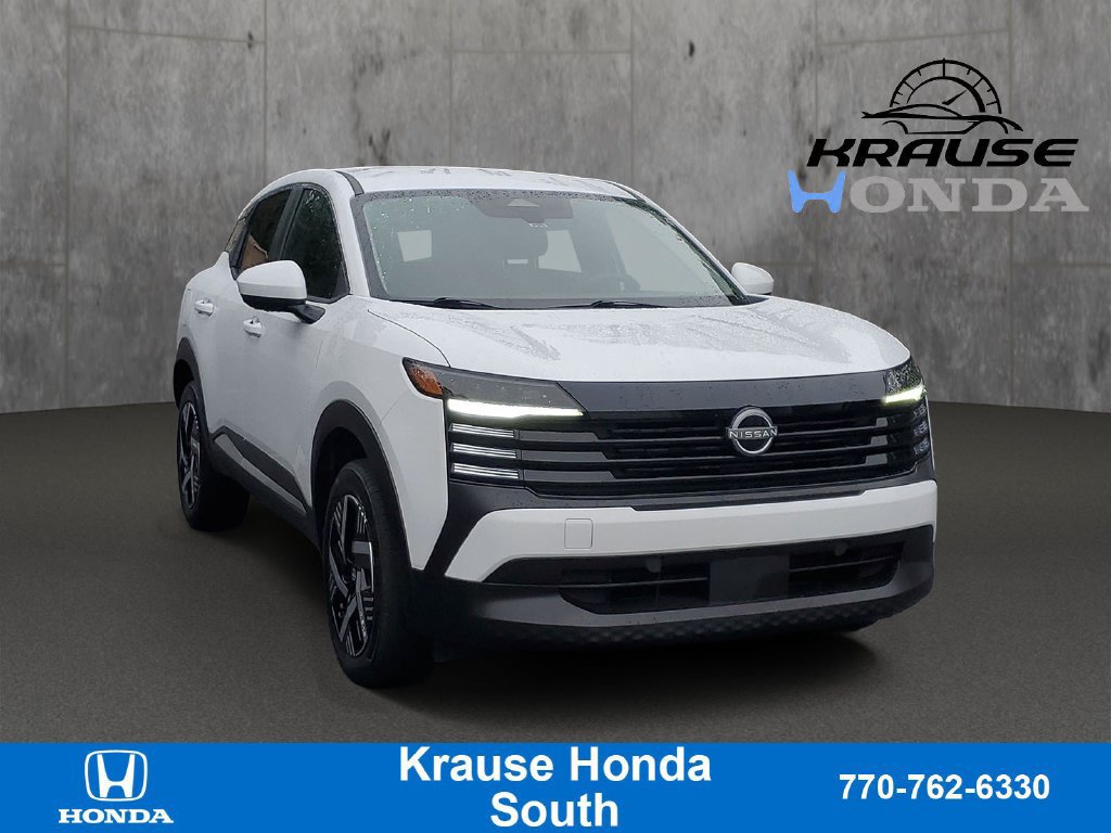 Used 2025 Nissan Kicks SV FWD image 1