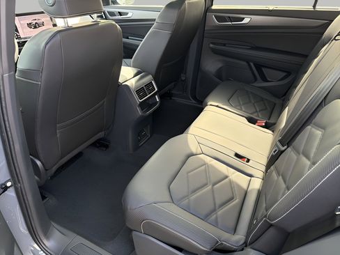 New 2026 Volkswagen Atlas Cross Sport SE AWD/4WD image 24