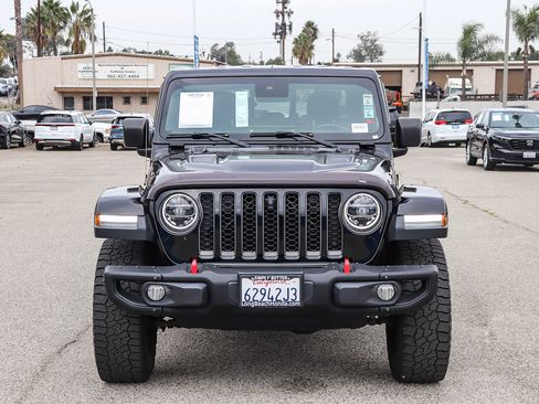 Used 2020 Jeep Gladiator Rubicon image 2