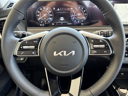 New 2025 Kia Seltos EX image 29