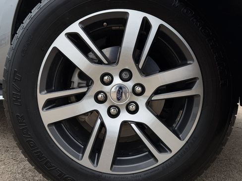 Used 2023 Ford Expedition Max XLT RWD image 10