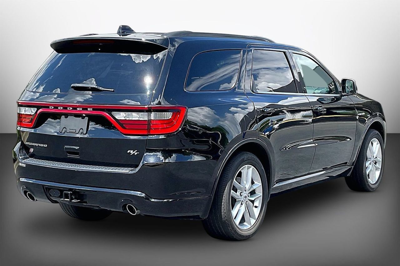 Used 2023 Dodge Durango R/T AWD/4WD image 8