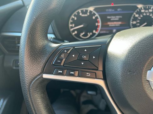 Used 2022 Nissan Altima 2.5 SV image 20