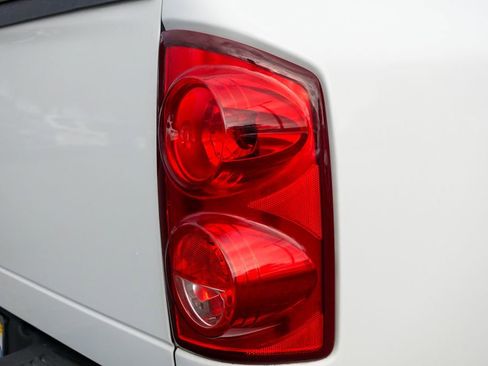 Used 2008 Dodge Ram 1500 Truck SLT image 9