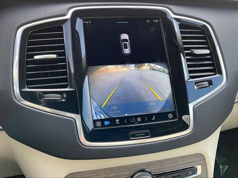 Used 2023 Volvo XC90 T8 Plus w/ Protection Package Premier image 24