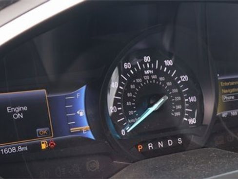 Used 2016 Ford Edge SEL w/ Equipment Group 201A image 8