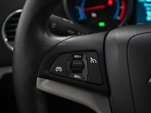 Used 2014 Chevrolet Cruze LT image 23