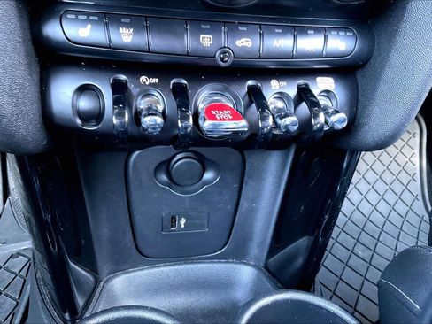 Certified 2023 MINI Cooper S image 35