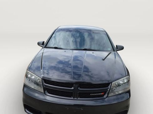 Used 2013 Dodge Avenger SE FWD image 2