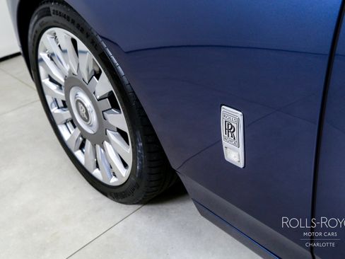 Used 2019 Rolls-Royce Phantom Sedan image 44