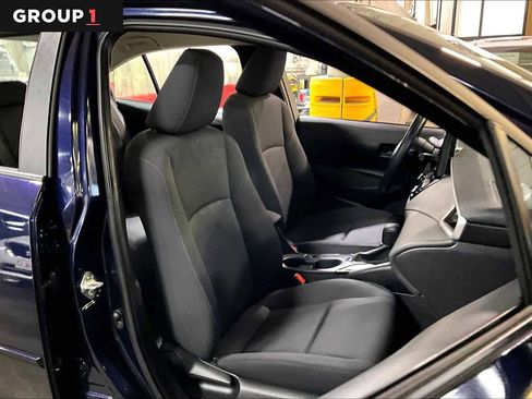 Used 2023 Toyota Corolla LE image 8