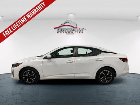 Used 2024 Nissan Sentra SV FWD image 16