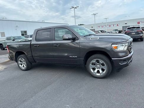 Used 2022 RAM 1500 Big Horn AWD/4WD image 3