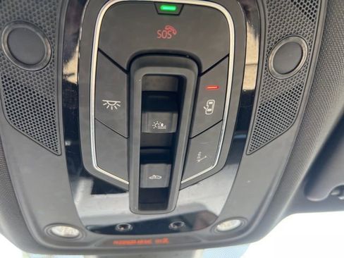 Used 2022 Audi Q5 2.0T Premium image 9