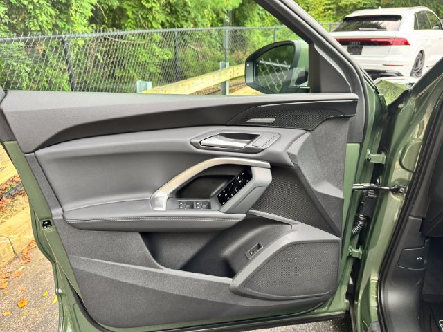 New 2026 Audi Q5 Premium Plus AWD/4WD image 9