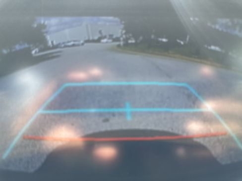 Used 2022 Toyota Corolla LE image 30