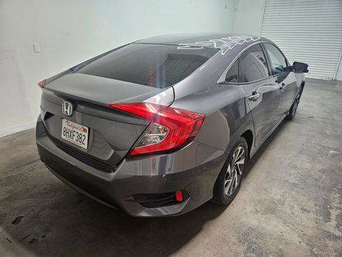 Used 2016 Honda Civic EX image 5