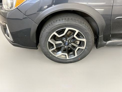 Used 2016 Subaru Crosstrek 2.0i Premium w/ Popular Package #1 AWD/4WD image 11