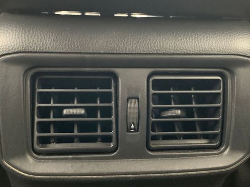 Used 2025 Toyota RAV4 XLE image 24