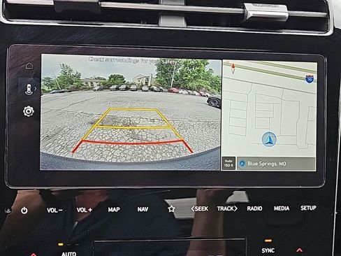 Used 2024 Hyundai Santa Cruz Night image 24