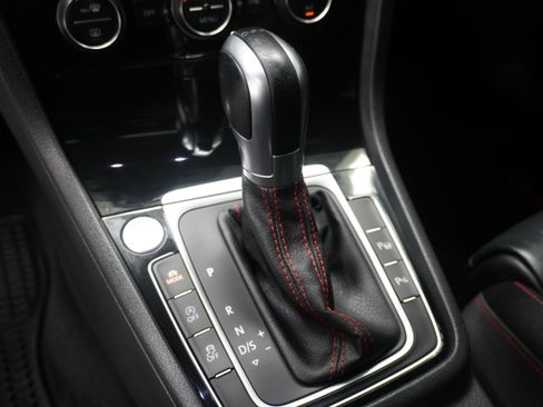 Used 2018 Volkswagen GTI Autobahn FWD image 24