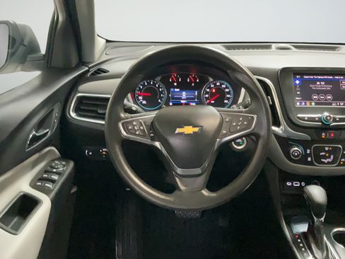 Certified 2024 Chevrolet Equinox LS w/ LS Convenience Package FWD image 15