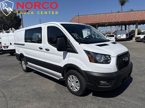 Used 2025 Ford Transit 250 Low Roof w/ Exterior Upgrade Package RWD image 2