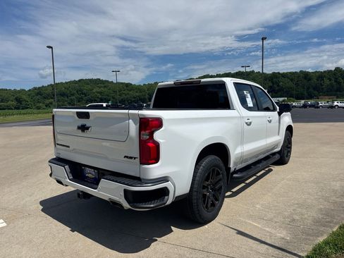Used 2023 Chevrolet Silverado 1500 RST w/ True North Edition Plus AWD/4WD image 4