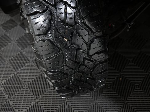 Used 2010 Ford F250 XL image 11