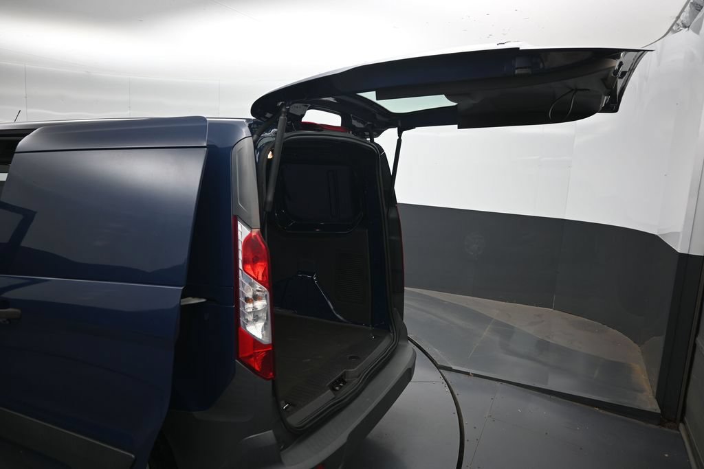 Used 2017 Ford Transit Connect XL FWD image 27