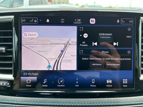 Used 2021 Chrysler Pacifica Touring-L w/ Premium & Safety Sphere Group FWD image 27