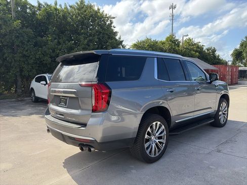 Used 2021 GMC Yukon Denali w/ LPO, Illumination Package image 3