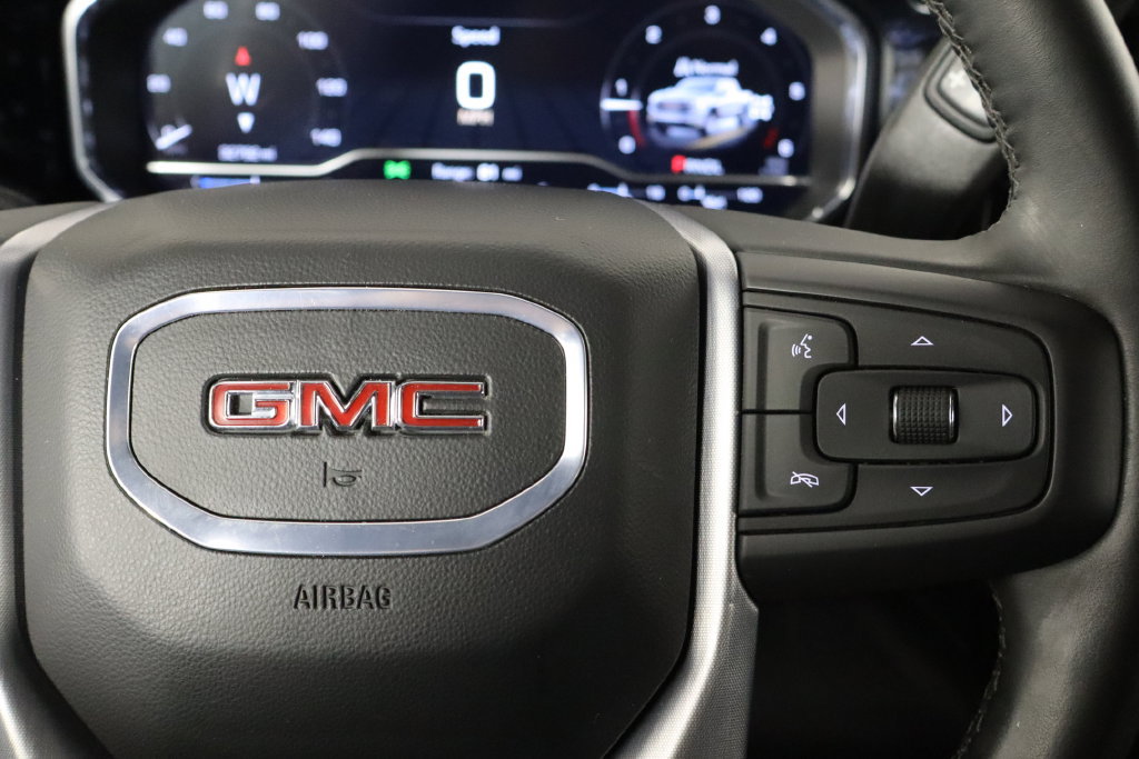 Used 2024 GMC Sierra 1500 Elevation AWD/4WD image 10