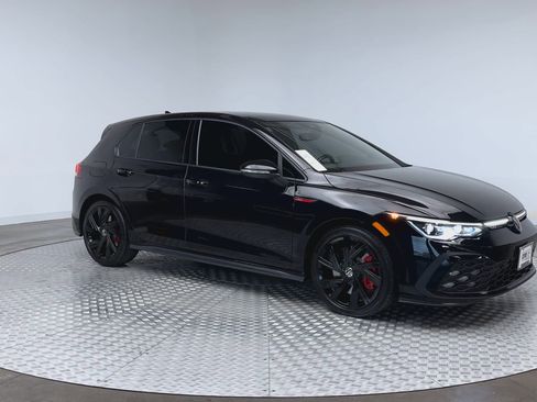 Used 2022 Volkswagen GTI SE w/ Black Wheel Package FWD image 2