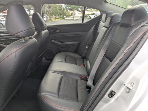 Used 2024 Nissan Altima 2.5 SR FWD image 13