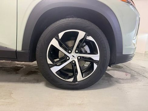 Certified 2024 Chevrolet Trax RS w/ Sunroof Package image 25