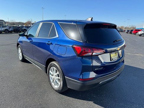 Used 2022 Chevrolet Equinox LT image 3