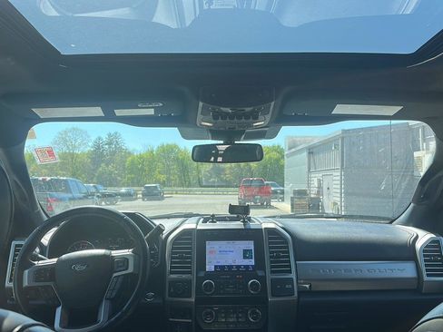 Used 2021 Ford F250 Platinum image 15