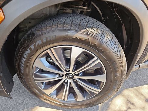 Used 2023 INFINITI QX60 Pure AWD/4WD image 35