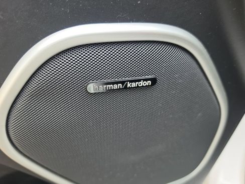 Used 2018 Jeep Grand Cherokee SRT image 4