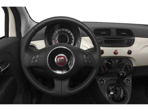 Used 2015 FIAT 500 Pop FWD image 10