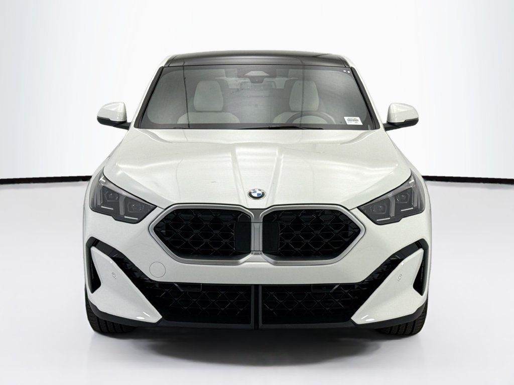 Certified 2026 BMW X2 xDrive28i w/ Convenience Package AWD/4WD image 2