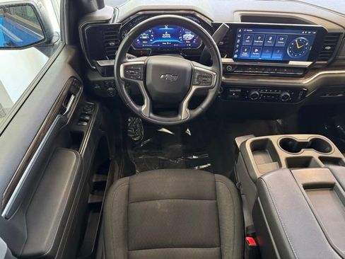 Certified 2023 Chevrolet Silverado 1500 RST AWD/4WD image 5