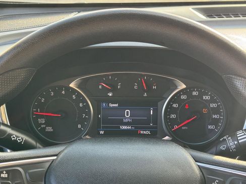 Used 2019 Chevrolet Equinox LT image 23